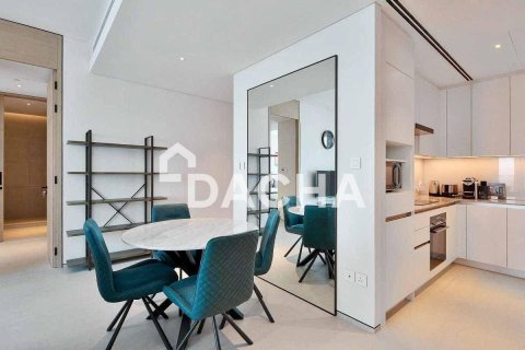Apartment in The Address Jumeirah Resort and Spa, Jumeirah Beach Residence, Dubai 2 bedrooms, 105 sq.m. № 111569 - photo 8