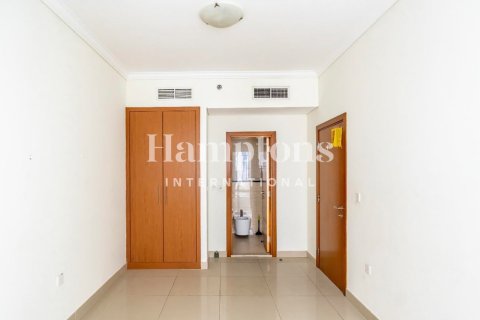 Apartamento en The Address Dubai Marina, Dubai Marina, Dubai, 1 dormitorio, 104.13961785 m², № 63882 - foto 1