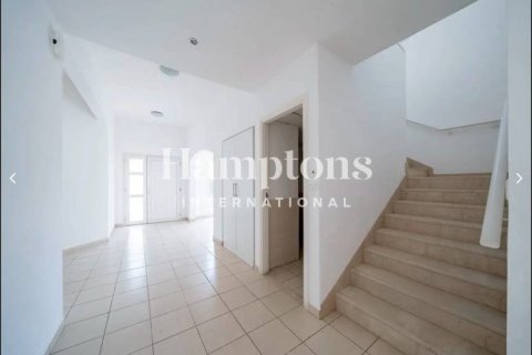 Villa in Meadows 1, Meadows, Dubai 3 bedrooms, 310.76053500 sq.m. № 63872 - photo 4