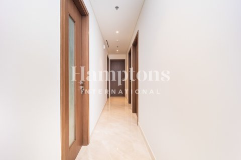 Apartment in Dubai Harbour, Dubai 4 bedrooms, 235.04459000 sq.m. № 63871 - photo 19