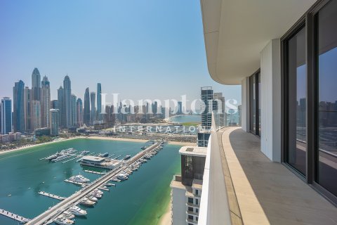 Apartment in Dubai Harbour, Dubai 4 bedrooms, 235.04459000 sq.m. № 63871 - photo 13