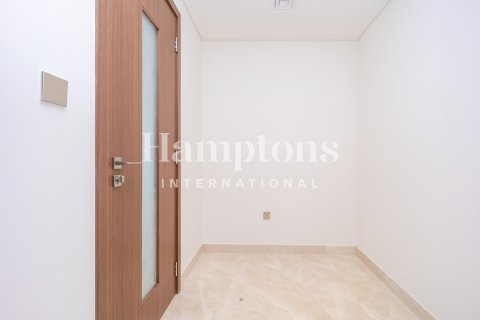 Apartment in Dubai Harbour, Dubai 4 bedrooms, 235.04459000 sq.m. № 63871 - photo 16