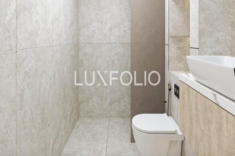 Apartment in Al Dhafra, Greens, Dubai 2 bedrooms, 107 sq.m. № 45681 - photo 10