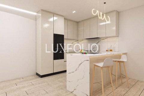 Apartment in Al Dhafra, Greens, Dubai 2 bedrooms, 107 sq.m. № 45681 - photo 1