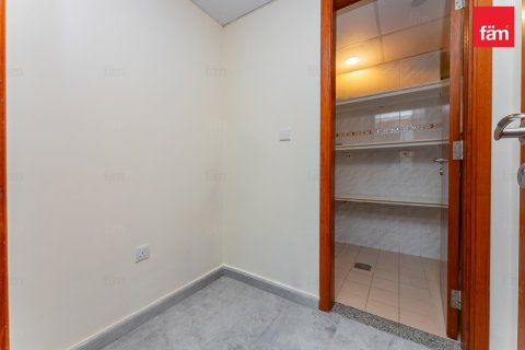 Apartment in Dubai 3 bedrooms, 138.7 sq.m. № 58944 - photo 12