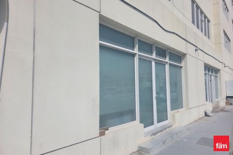 Shop in Dubai 76.6 sq.m. № 58940 - photo 9