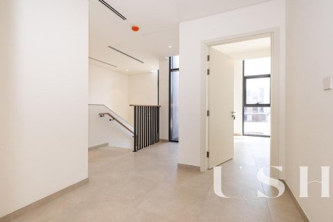Townhouse in Mudon, Dubai 3 bedrooms, 176 sq.m. № 39396 - photo 9