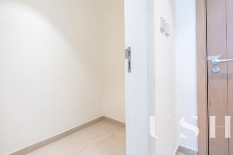 Townhouse in Mudon, Dubai 3 bedrooms, 176 sq.m. № 39396 - photo 7