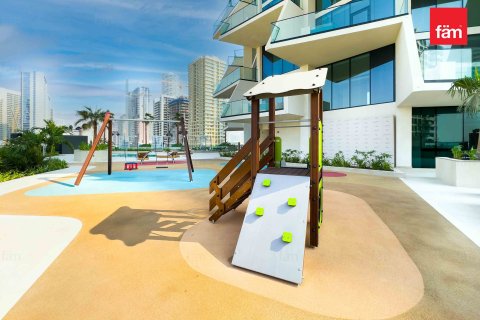 Apartment in Dubai 1 bedroom, 75 sq.m. № 77731 - photo 2