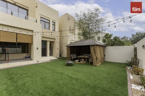 Adosado en Reem, Dubai, 3 dormitorios, 232.3 m², № 77744 - foto 19