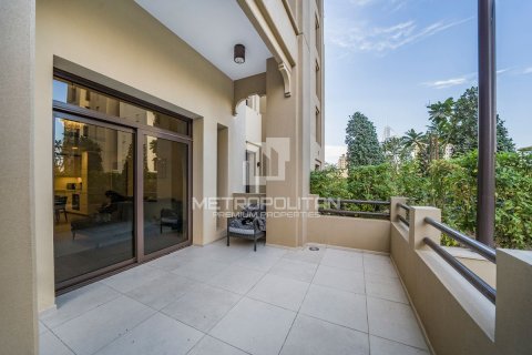 Купить квартиру в Madinat Jumeirah Living, Умм-Сукейм, Дубай: 1 спальня, 94м², № 15015 - фото 23