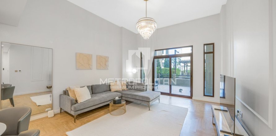 Квартира в Madinat Jumeirah Living, Умм-Сукейм, Дубай, 1 спальня, 94м², № 15015