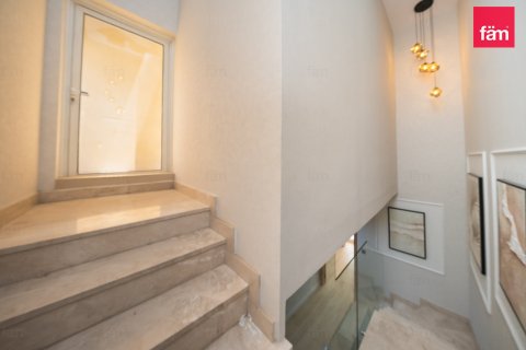 Villa à Dubai, 4 chambres, 125.2 m², № 112562 - photo 6