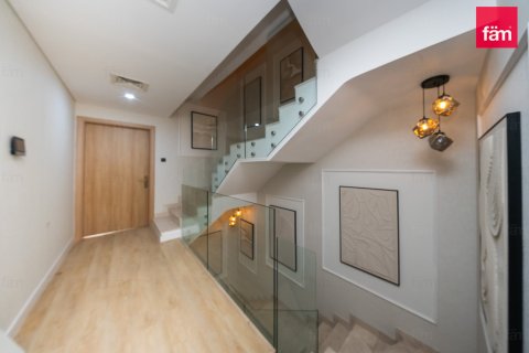 Villa à Dubai, 4 chambres, 125.2 m², № 112562 - photo 23