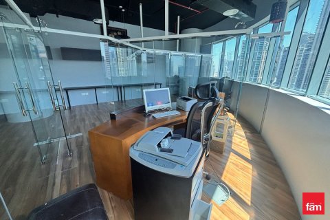 Bureau à Business Bay, Dubai, 94.2 m², № 112553 - photo 6
