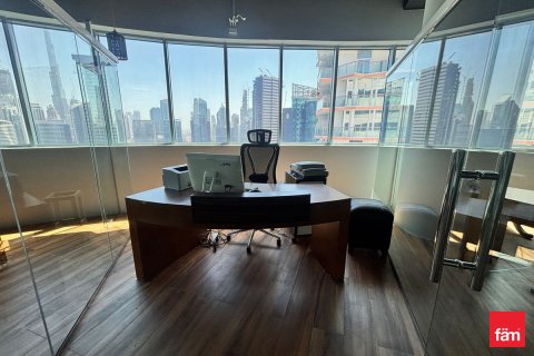 Bureau à Business Bay, Dubai, 94.2 m², № 112553 - photo 9