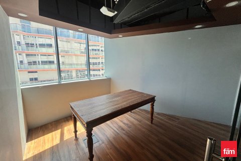 Bureau à Business Bay, Dubai, 94.2 m², № 112553 - photo 10