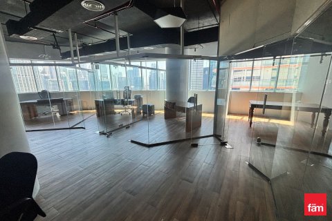 Bureau à Business Bay, Dubai, 94.2 m², № 112553 - photo 3