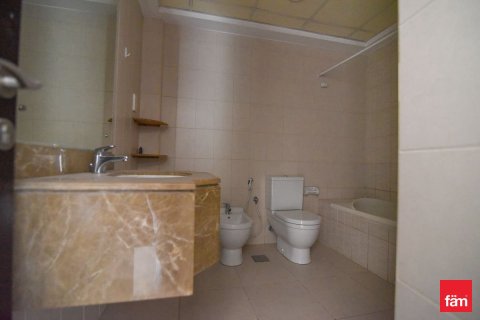 Appartement à Dubai, 2 chambres, 136.4 m², № 112554 - photo 17