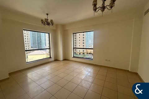 Apartment in Rimal 2, Jumeirah Beach Residence, Dubai 1 bedroom, 106 sq.m. № 76165 - photo 1