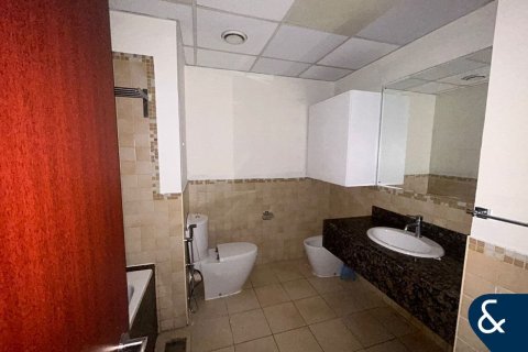 Apartment in Rimal 2, Jumeirah Beach Residence, Dubai 1 bedroom, 106 sq.m. № 76165 - photo 8