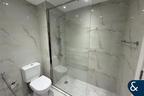 Снять в аренду квартиру в Дубай Марине, Дубай: 4 спальни, 224м², № 76167 - фото 27