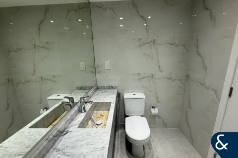 Снять в аренду квартиру в Дубай Марине, Дубай: 4 спальни, 224м², № 76167 - фото 24