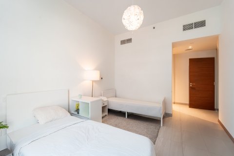 Apartment in Al Kifaf, Dubai 2 bedrooms, 144 sq.m. № 96926 - photo 8