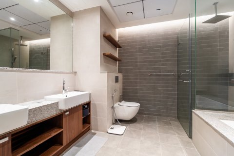 Apartment in Al Kifaf, Dubai 2 bedrooms, 144 sq.m. № 96926 - photo 13