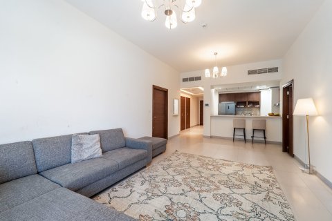 Apartment in Al Kifaf, Dubai 2 bedrooms, 144 sq.m. № 96926 - photo 5