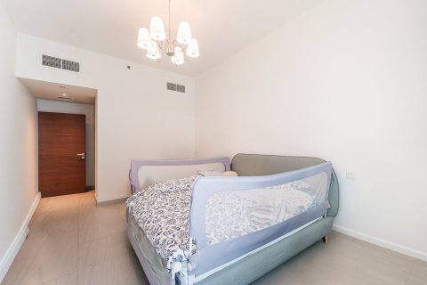 Apartment in Al Kifaf, Dubai 2 bedrooms, 144 sq.m. № 96926 - photo 11