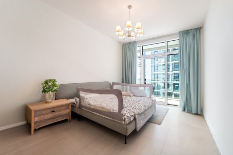 Apartment in Al Kifaf, Dubai 2 bedrooms, 144 sq.m. № 96926 - photo 10