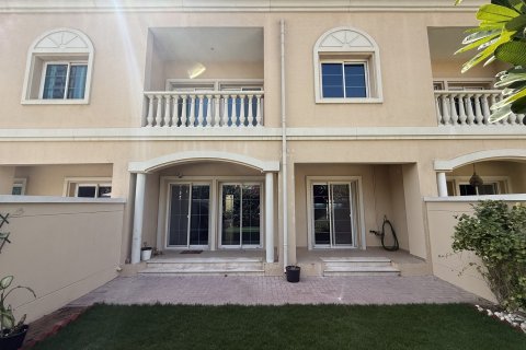 Adosado en Jumeirah Village Triangle, Dubai, 2 dormitorios, 240 m², № 96920 - foto 13