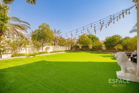 فيلا في Jumeirah Village Triangle, دبي 2 غرف نوم, 250 م² رقم 62287 - صورة 16