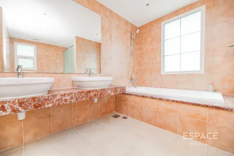 فيلا في Jumeirah Village Triangle, دبي 2 غرف نوم, 250 م² رقم 62287 - صورة 13