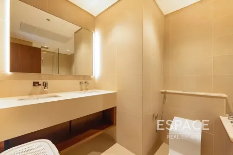 Снять в аренду квартиру в Дубай Марине, Дубай: 3 спальни, 162м², № 62285 - фото 4