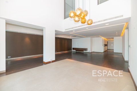 Appartement à Dubai Marina, Dubai, 5 chambres, 649 m², № 62275 - photo 2