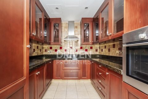 Apartment in Downtown Dubai (Downtown Burj Dubai), Dubai 1 bedroom, 76.74 sq.m. № 129349 - photo 6