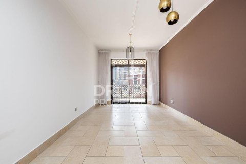 Apartment in Downtown Dubai (Downtown Burj Dubai), Dubai 1 bedroom, 76.74 sq.m. № 129349 - photo 12