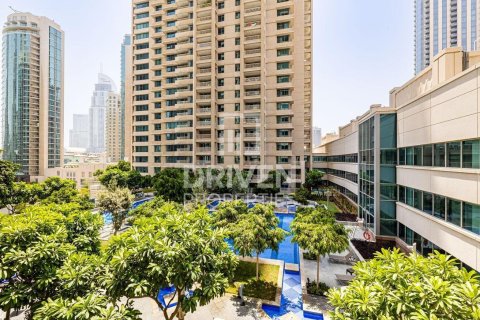 Apartment in 29 Burj Boulevard, Downtown Dubai (Downtown Burj Dubai), Dubai 1 bedroom, 78.78 sq.m. № 129350 - photo 9