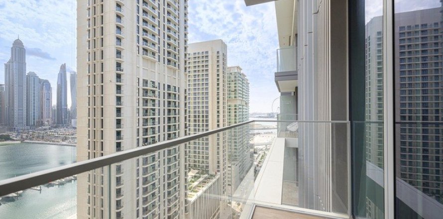 Квартира в EMAAR Beachfront, Dubai Harbour, Дубай, 1 спальня, 71.07м², № 52874