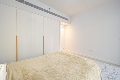 Apartment in Jumeirah Beach Residence, Dubai 1 bedroom, 78.94 sq.m. № 52871 - photo 10