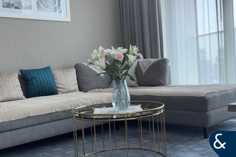 Apartamento en DAMAC Maison Privé, Business Bay, Dubai, 1 dormitorio, 90 m², № 98903 - foto 1