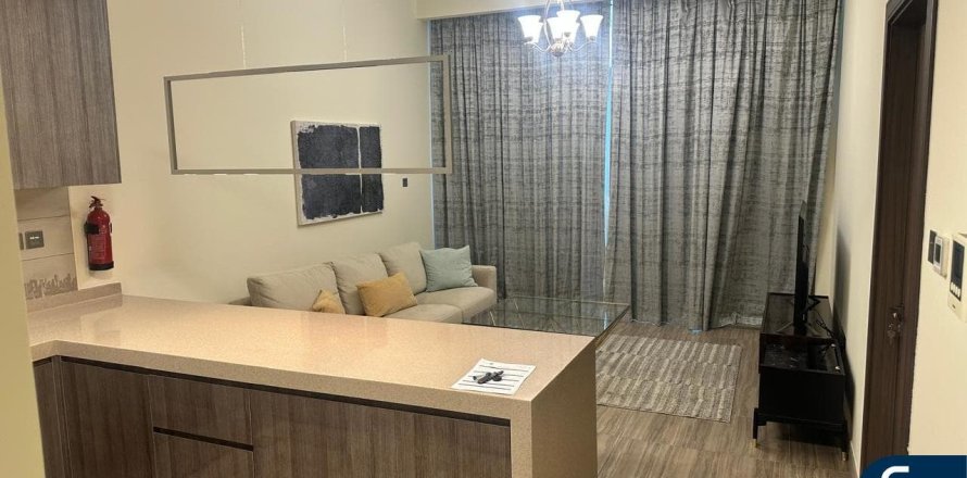 Apartment in MBL Residences, Jumeirah Lake Towers, Dubai 1 bedroom, 70 sq.m. № 98899