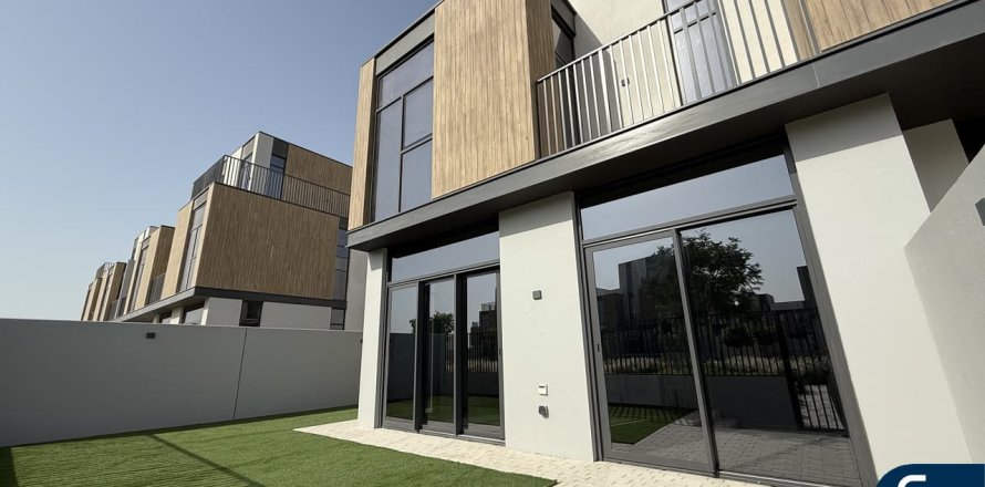 Villa in Mudon, Dubai 4 bedrooms, 247 sq.m. № 76410