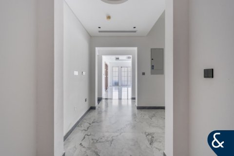 Снять в аренду виллу в Джумейра Вилладж Серкл, Дубай: 3 спальни, 665м², № 76412 - фото 8