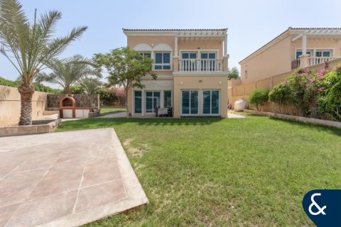 Villa en Jumeirah Village Circle, Dubai, 3 dormitorios, 665 m², № 76412