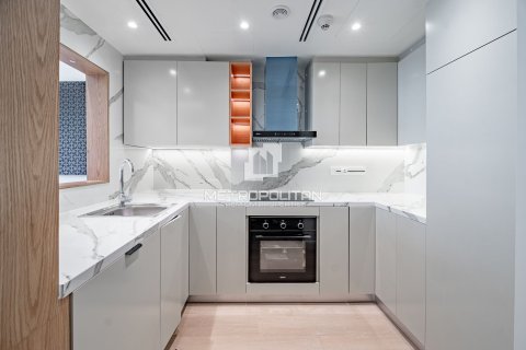 Apartment in Lake Almas West, Jumeirah Lake Towers, Dubai 2 bedrooms, 90 sq.m. № 74186 - photo 10