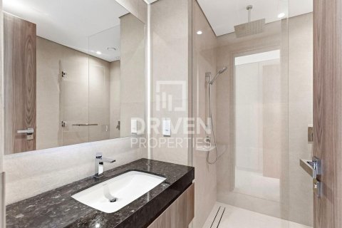Villa en Jumeirah Park, Dubai, 5 dormitorios, 373.93 m², № 126679 - foto 6