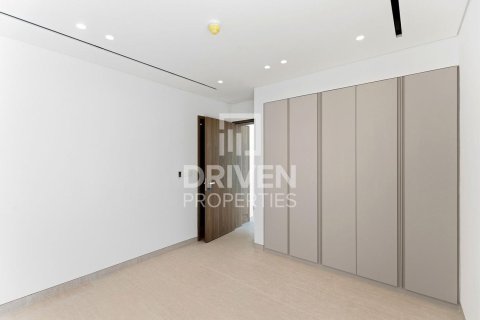 Villa en Jumeirah Park, Dubai, 5 dormitorios, 373.93 m², № 126679 - foto 8